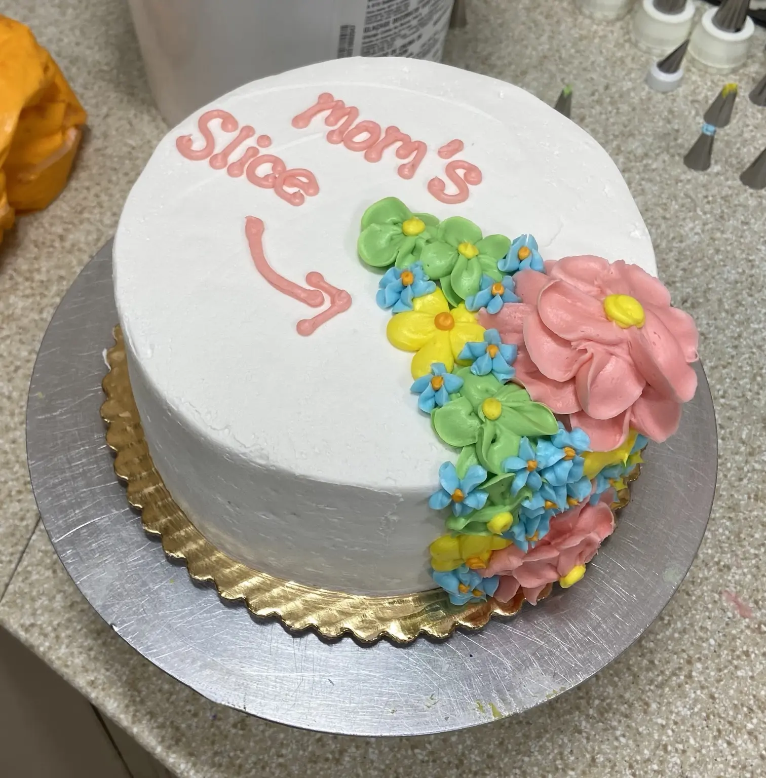 Floral bouquet cake