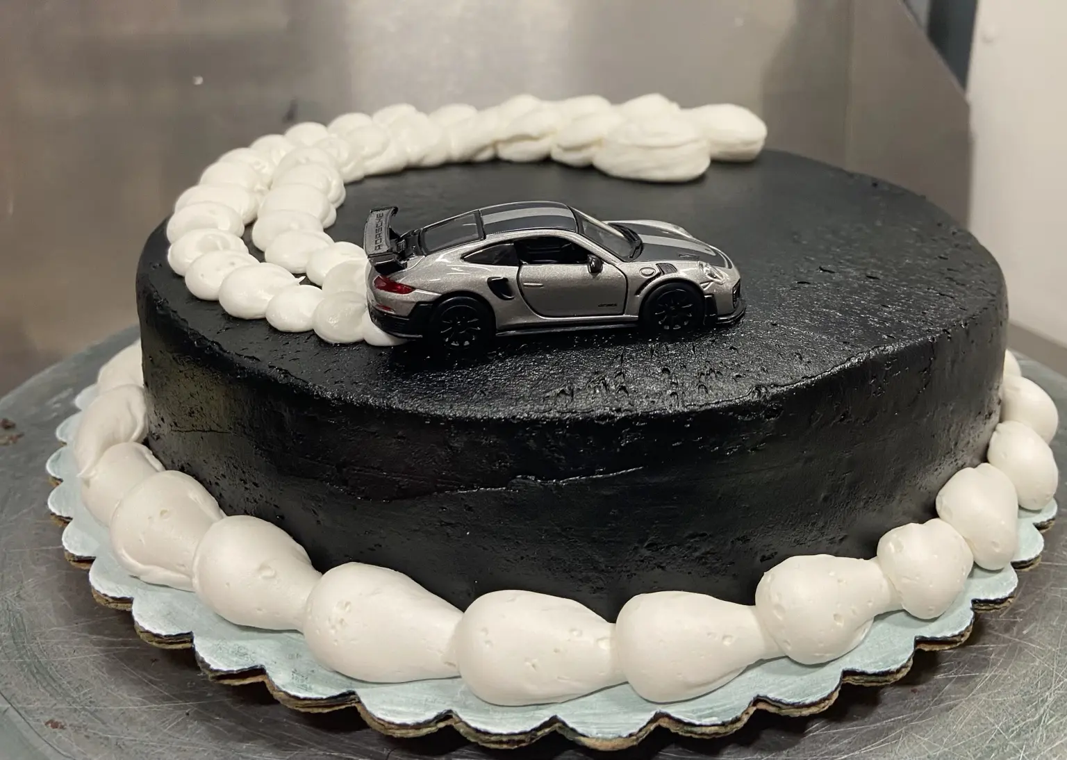 Sports car cake